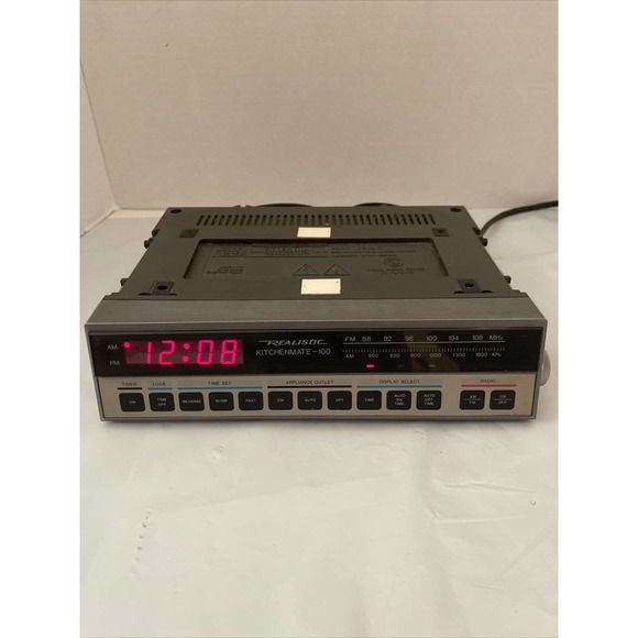 Realistic Portable Audio & Video Vintage Realistic Kitchenmate0 Under Clock